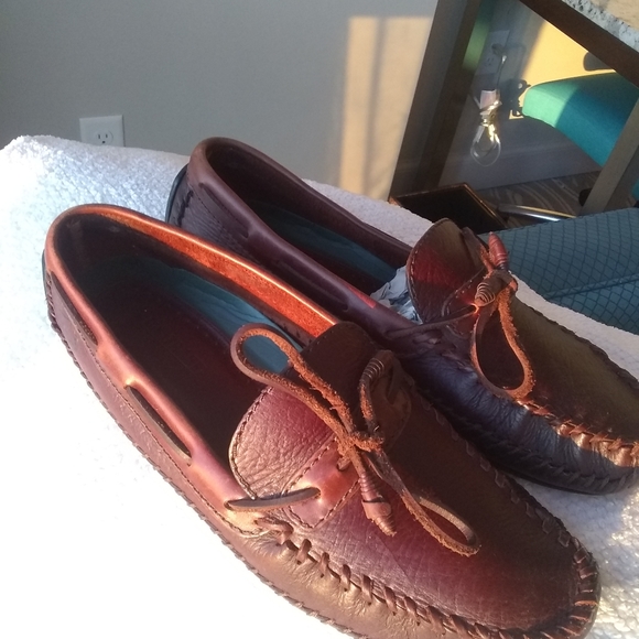 H.S.TRASK GENUINE HANDSEWN SLIP-ONS - SIZE 11 M - Picture 2 of 16